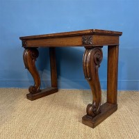 http://www.macintoshantiques.co.uk/web/images/stock4250-4300/smart_thumbs/ma4269 a_thumb_200.jpg